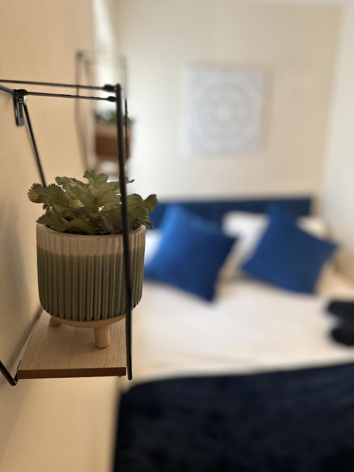2 Bdr City Centre Apartment With Parking Cardiff Ngoại thất bức ảnh